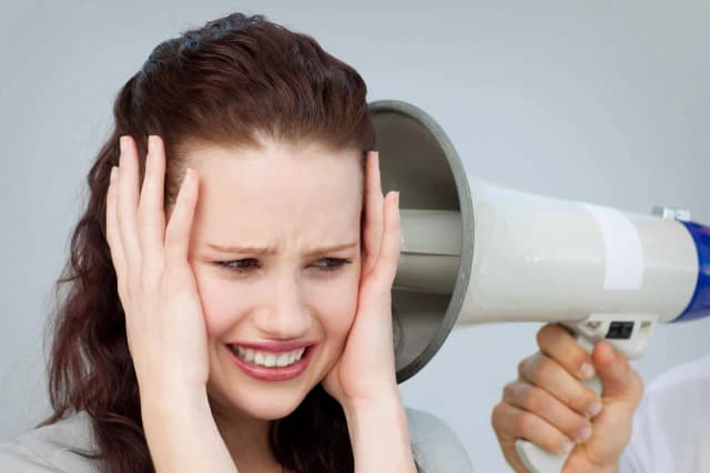 Czy uczucia rządzą człowiekiem? Przykłady emocji w literaturze