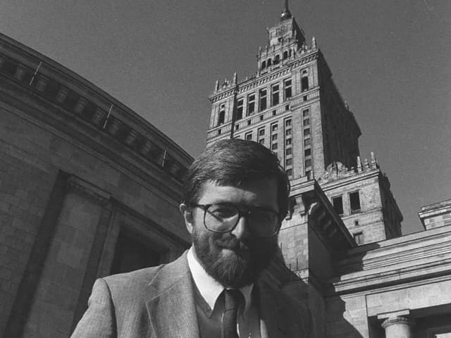 Kto jest autorem książki pegaz zdębiał? Poznaj Stanisława Barańczaka